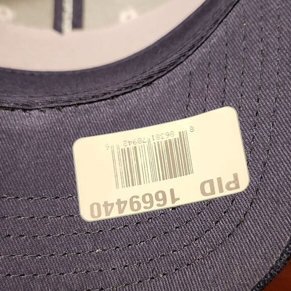 Top of the World Villanova Wildcats Velcroback Hat - New - Picture 7 of 8